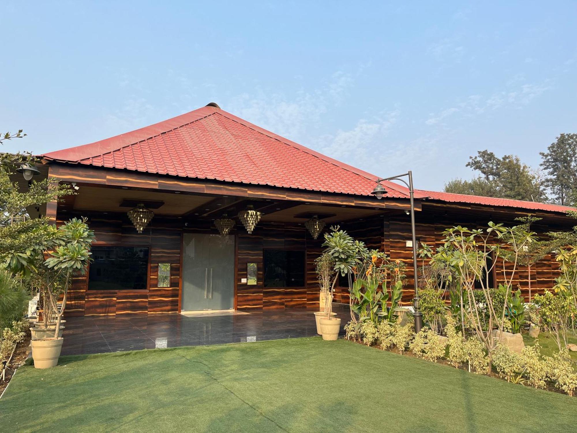 The Green Wood Palace I Farm House I Wedding I Party I 87Oo2O5865 Villa Gurgaon Esterno foto